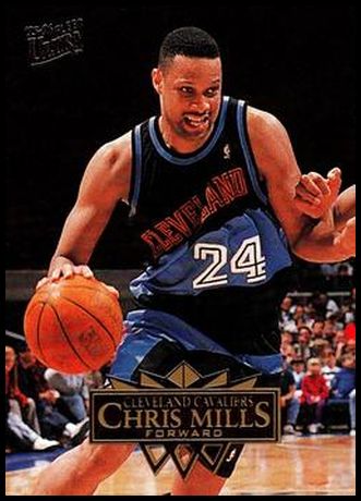 32 Chris Mills